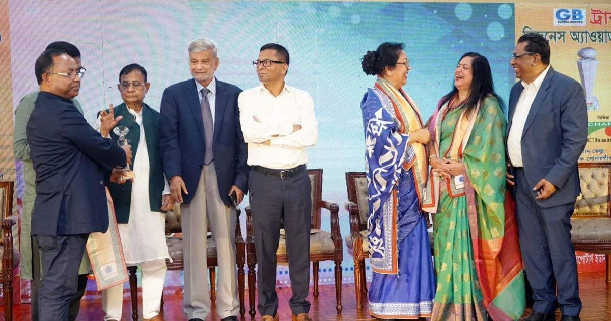 গ্লোবাল ব্র্যান্ডস-ট্রাব বিজনেস অ্যাওয়ার্ড পেলেন শায়ক