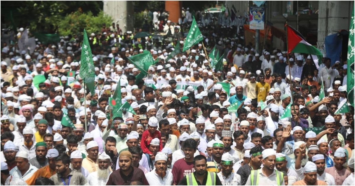 ঈদে মিলাদুন্নবী (দ.) উপলক্ষে  রাজধানীতে জশনে জুলুশ শোভাযাত্রা অনুষ্ঠিত