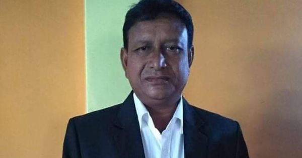 ৫২ বছর বয়সে এসএসসি পাস করলেন আব্দুল মতিন