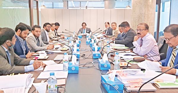 শাহ্জালাল ইসলামী ব্যাংকের পরিচালক পর্ষদের ৩৫১তম সভা অনুষ্ঠিত