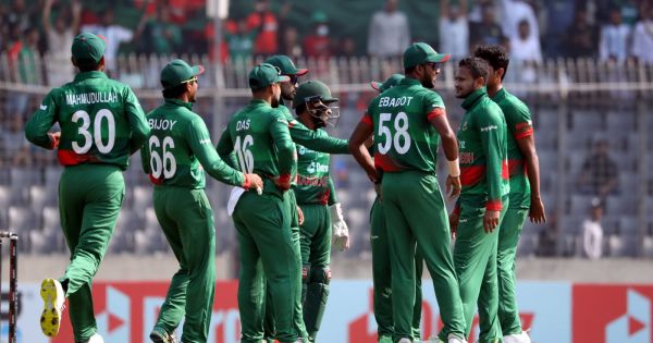 সাকিবের পাঁচ উইকেটে সহজ লক্ষ্য বাংলাদেশের