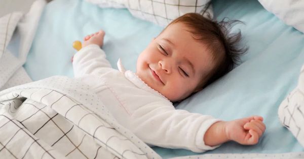 ছয় মাস পর থেকে শিশুর খাবার