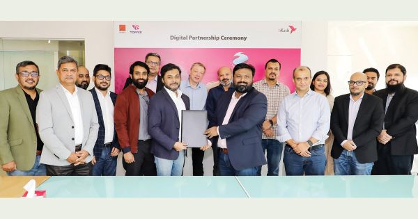 বাংলালিংকের সঙ্গে চুক্তিবদ্ধ হলো বিকাশ
