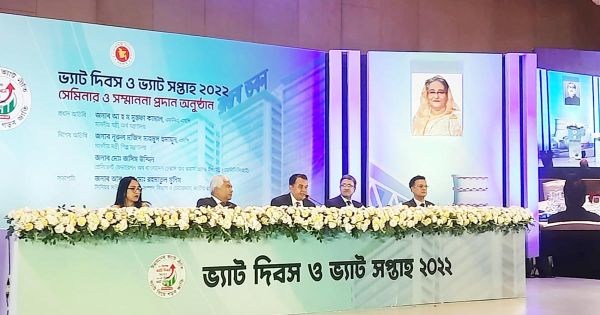 বাংলাদেশের অর্জনকে অসামান্য বলেছে আইএমএফ: অর্থমন্ত্রী