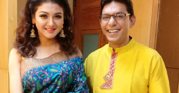 ভিন দেশের সুখবর দিলেন দেশি দুই তারকা