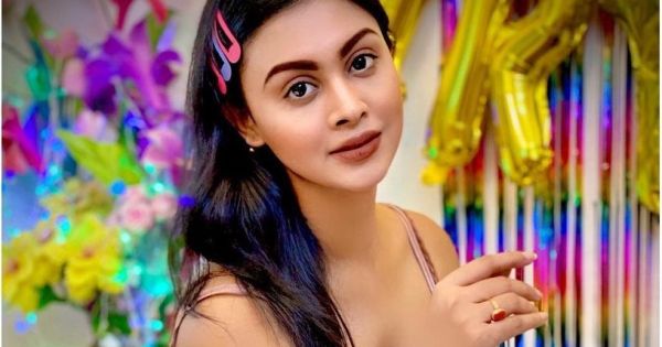ঢালিউডে মেঘলার ‘পায়ের ছাপ’